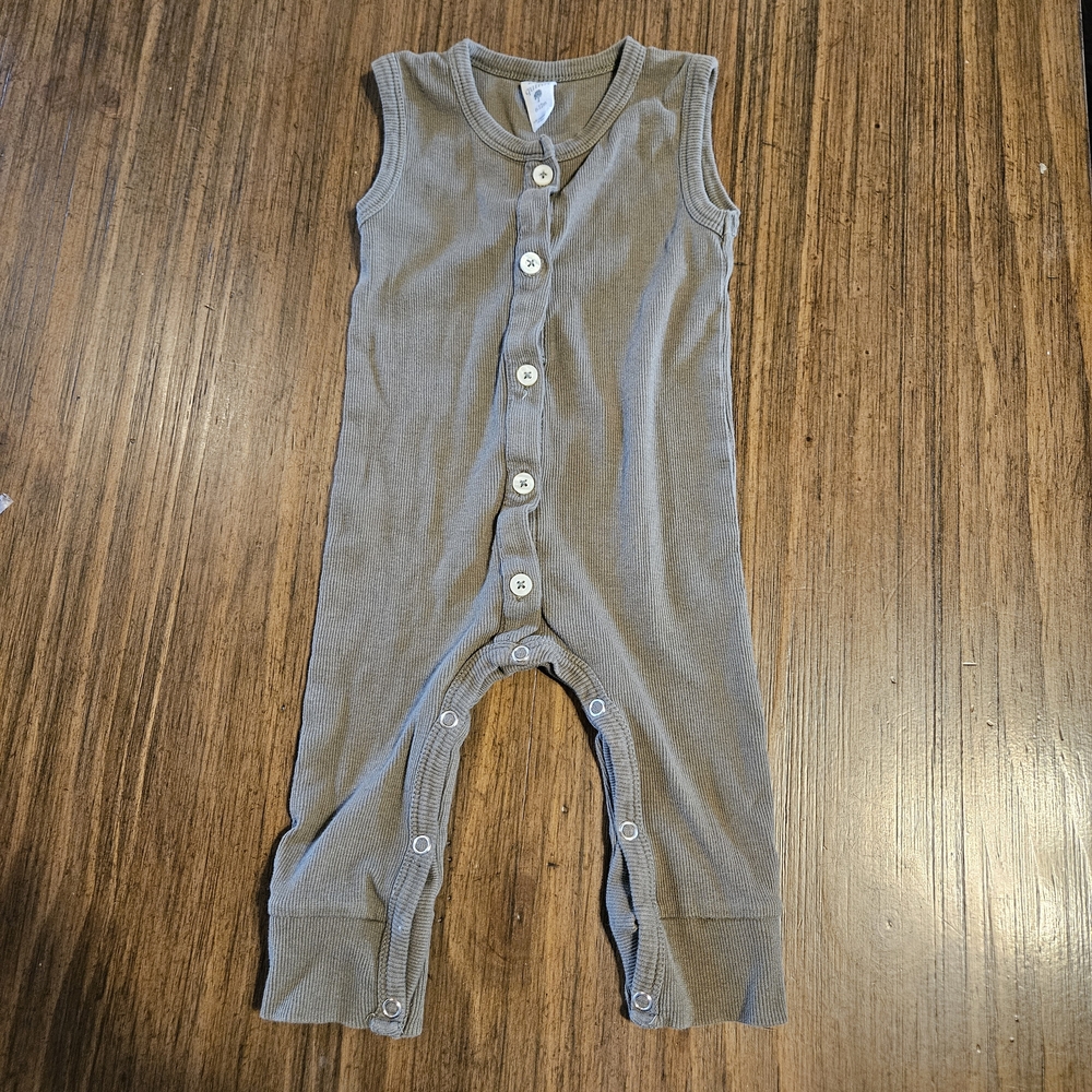 Kate Quinn Olive Ribbed Baby Outfit Size 6-12 Months